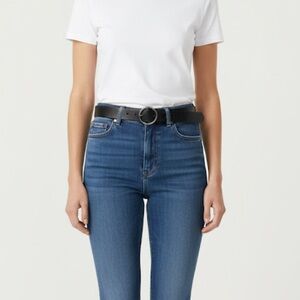 Preloved Black Belt With Silver Buckle. No Cracking. Size Large